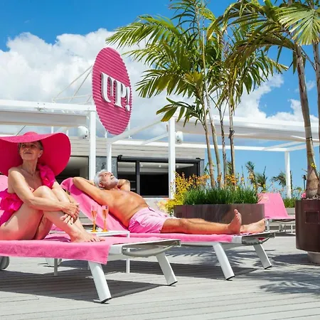 Otel Spring Bitacora