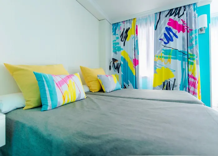 فندق Spring Bitacora 4*